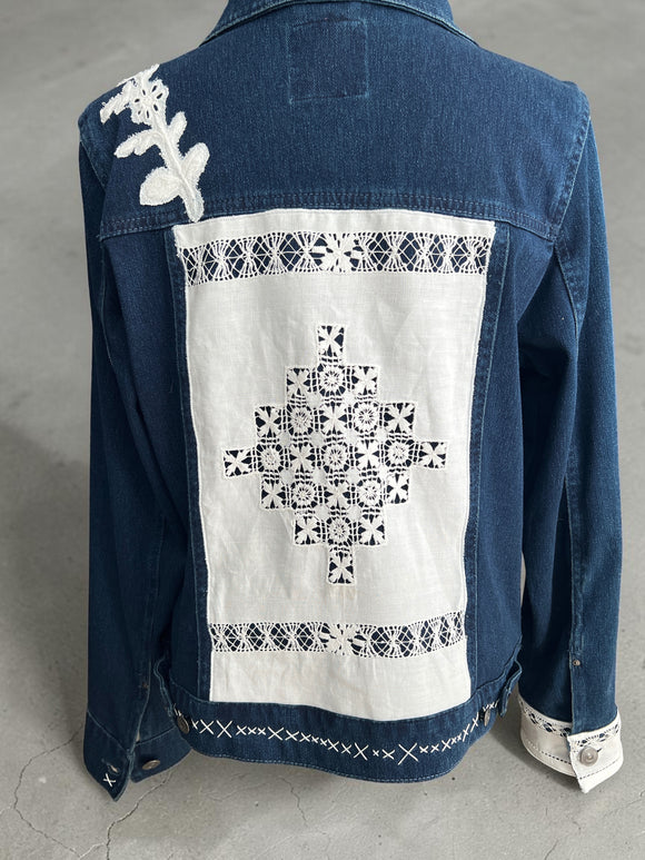 Gloria Vanderbilt and White Lace