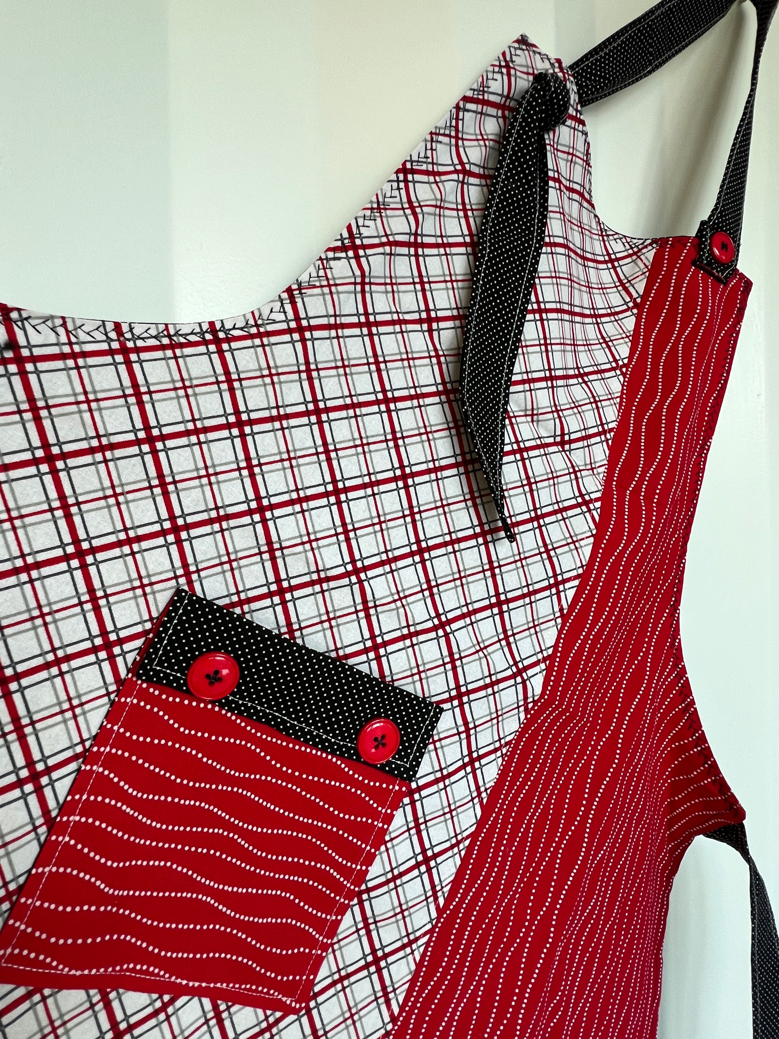 Valentine Cheerful Apron