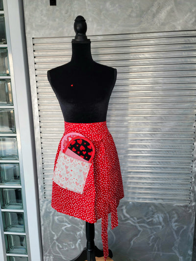 Valentine Cheerful Apron